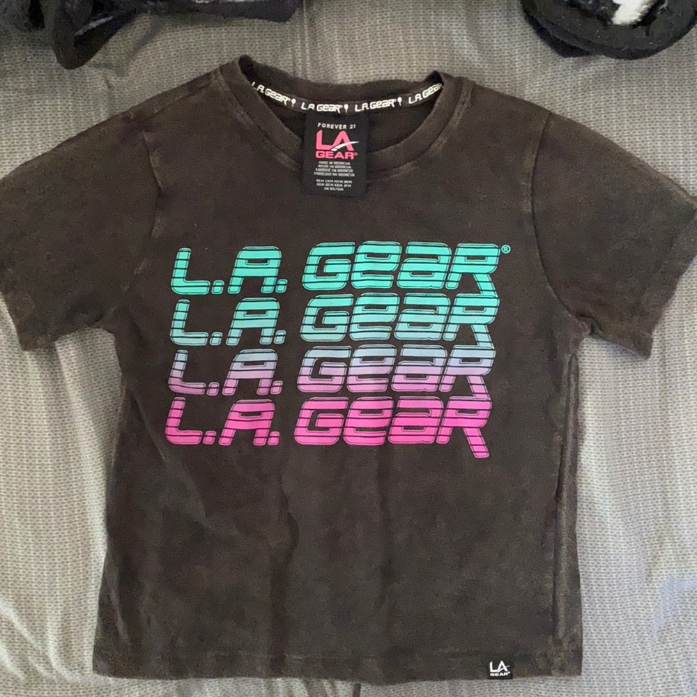 LA Gear Forever 21 Cropped Graphic T Shirt Top